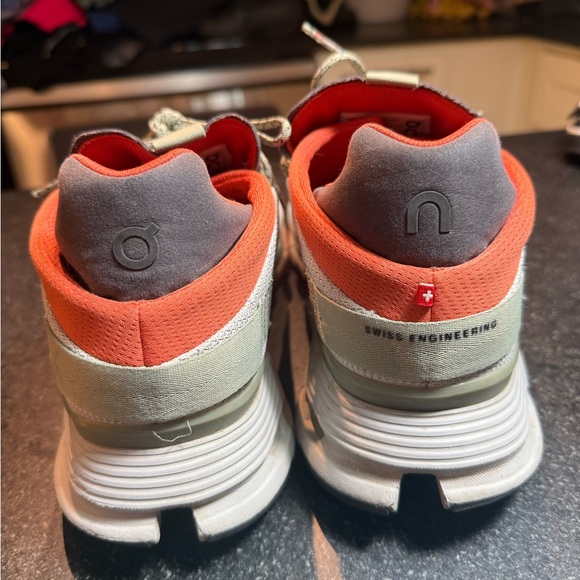 On Cloudnova Silver Orange Cloudtec Athletic Shoes Mens Size 12.5 - Picture 4 of 7